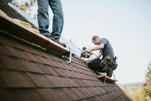 Find Local Roofers & Roofing Contractors in Lynn Creek, MS